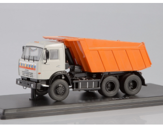 Камский грузовик 65115 самосвал, серый / оранжевый