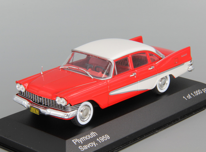 PLYMOUTH Savoy (1959), red / white