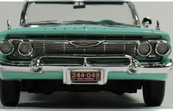 CHEVROLET Impala Cabriolet Open (1961), Green