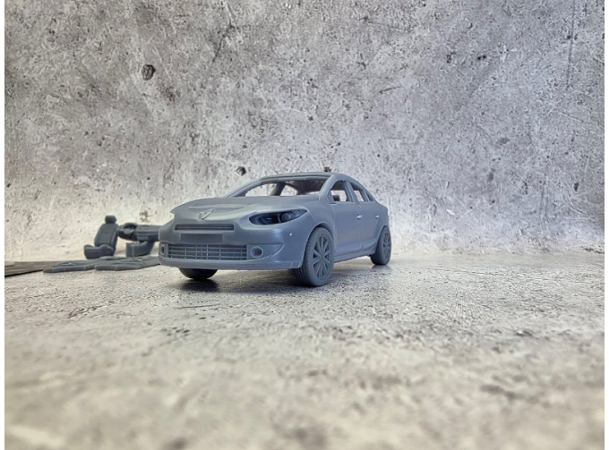 Сборная модель Renault Fluence