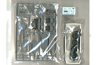 Сборная модель Toyota Corolla Levin 1600 GT-APEX AE86 (1983)