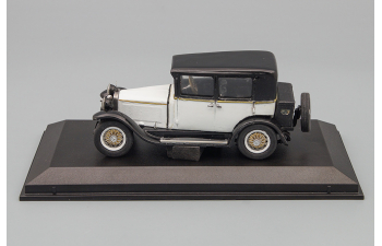 MERCEDES-BENZ 8/38 ps Limousine 4 Turen W02 (1927), white / black