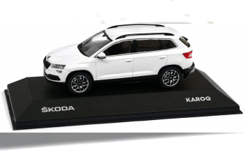 SKODA Karoq, moon white