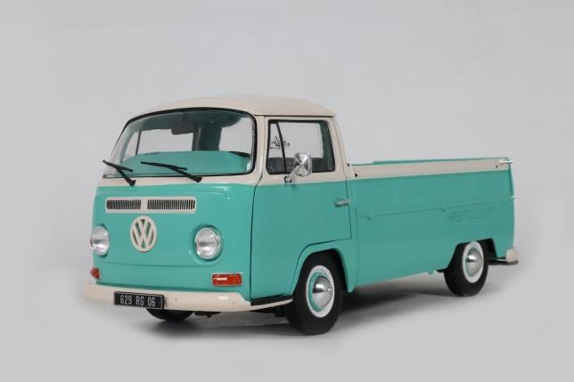 VOLKSWAGEN T2 Pick-up (1968), turquoise