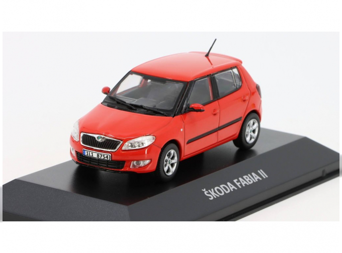 SKODA Fabia II (2010), red