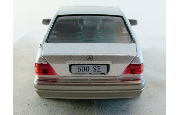 MERCEDES-BENZ 500 SE (1991), Mercedes-Benz Offizielle Modell-Sammlung 55, silver