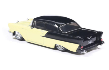CHEVROLET 150 Sedan (1957), beige / black