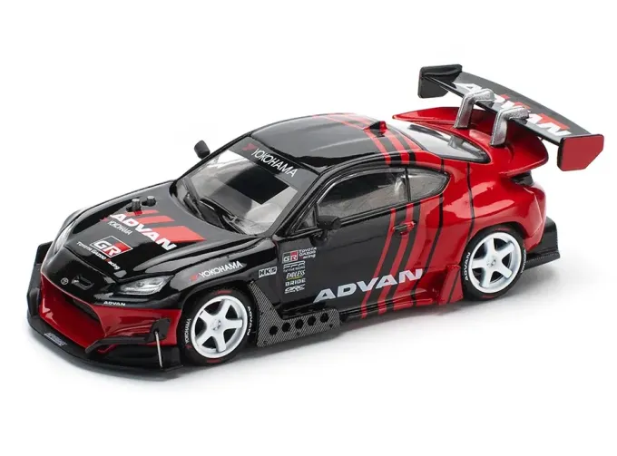 TOYOTA Pandem GR86 *Advan*, black/red