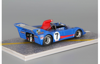 LOLA T282 #7 Gitanes LM73, blue