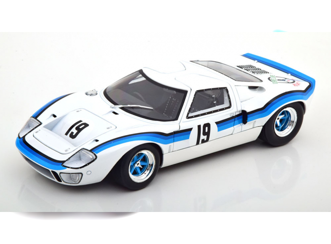 FORD GT40 MK 1 No 19 Agola Championship (1973)