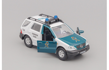 MERCEDES-BENZ ML320 Guardia Civil Spain, green / white