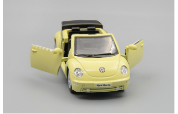 VOLKSWAGEN New Beetle Convertible (2003), yellow