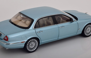 JAGUAR Xj6 (x350) (2003), Light Blue