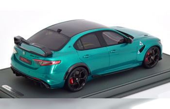 ALFA ROMEO Giulia GTAM, green metallic carbon