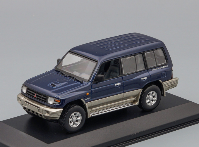 MITSUBISHI Pajero II LWB 5d, blue metallic