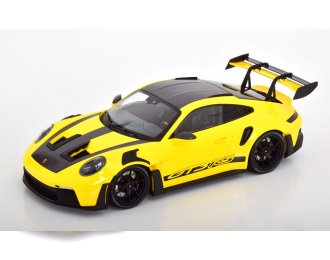 PORSCHE 911 (992) GT3 RS Weissach Paket (2023), yellow black