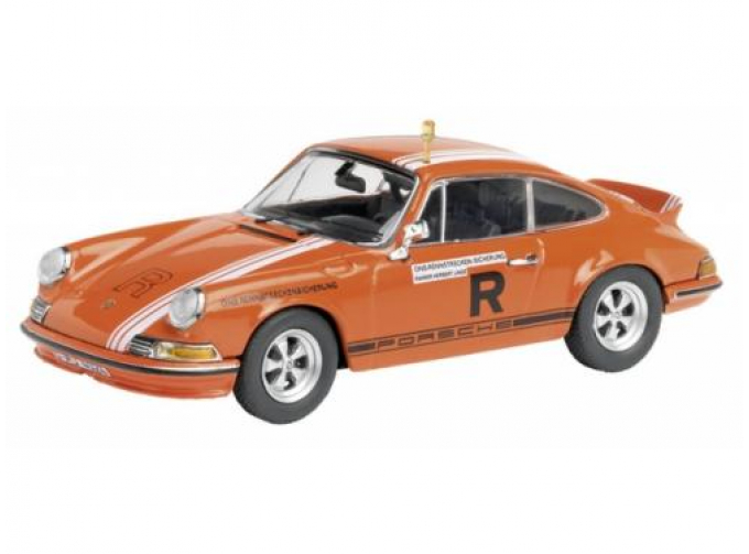 PORSCHE 911 RS „ONS Streckensicherheit“, orange