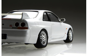 Сборная модель Nissan Skyline GT-R (R33) '95