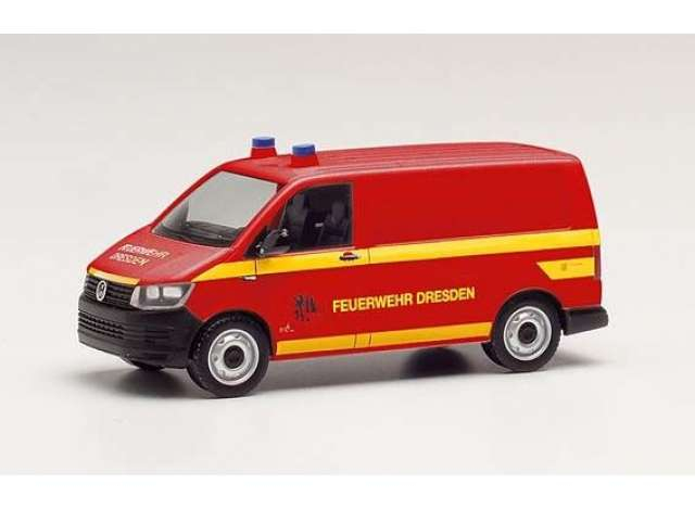 VOLKSWAGEN T6 Feuerwehr Dresden, red