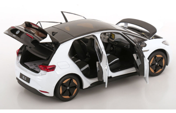 VOLKSWAGEN ID.3, white