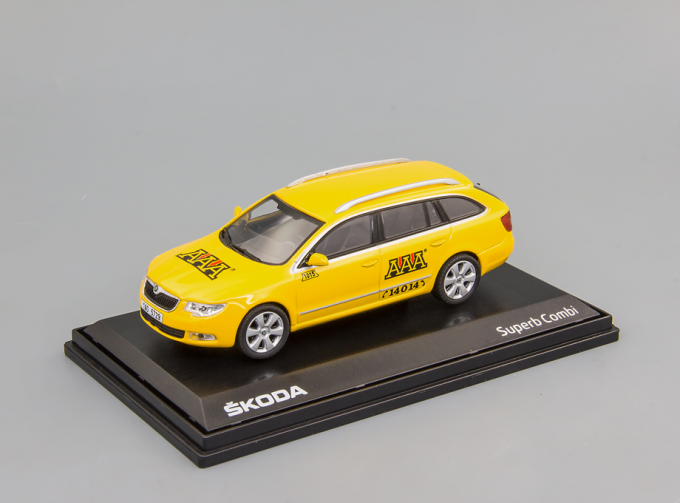 SKODA Superb II Combi (2009) - AAA Taxi