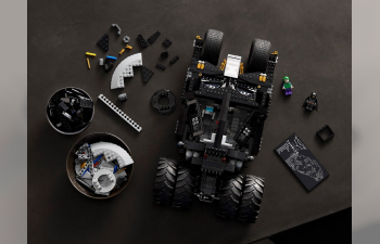 BATMAN Lego - Batmobile - Tumbler - 2049 Pezzi - 2049 Pieces, Black