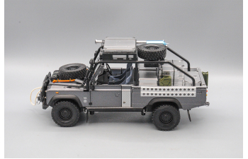 LAND ROVER DEFENDER серый, 22 см