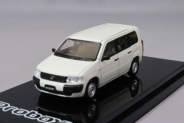 TOYOTA Probox gl (2002), white