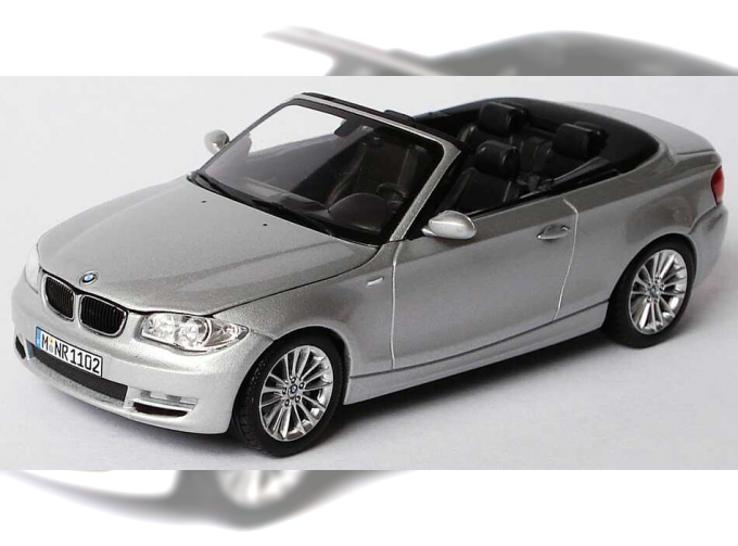 BMW 1er Cabrio E88 (2008), titan silber met.