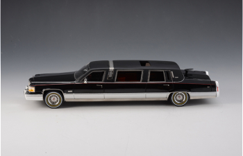 CADILLAC Brougham Limousine 1991, Black