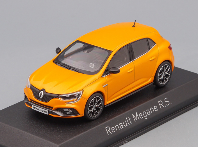 RENAULT Megane R.S. 2017 Tonic Orange