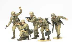 Сборная модель WWII German Africa Corps Infantry Set