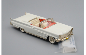 LINCOLN Continental Mark V Convertible (1960), white