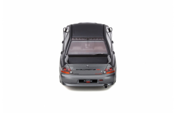 Mitsubishi Lancer Evolution 8 MR FQ-400 2005 (grey)