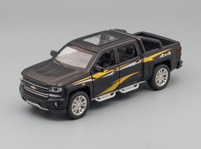 Chevrolet Silverado V8 инерц. свет, звук, открыв. двери и капот