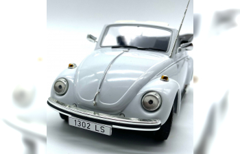 VOLKSWAGEN Käfer Convertible 1302 LS (1970), white