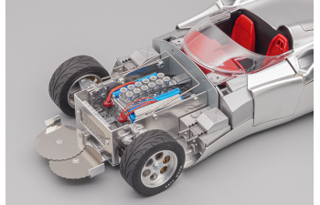 HAMILTON Speed Racer Mach 5, silver