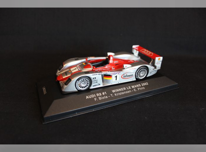 AUDI R8 # 1 Le Mans Winner 2002-Biela / Kristensen / Pirro