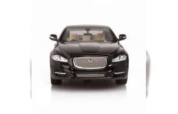 JAGUAR XJ (2011), black amethyst