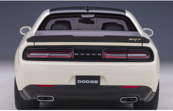 Dodge Challenger Demon SRT белый с черным