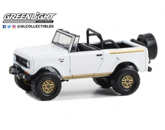 HARVESTER Scout 4х4 Lifted Off-Road Parts 1970 White/Gold