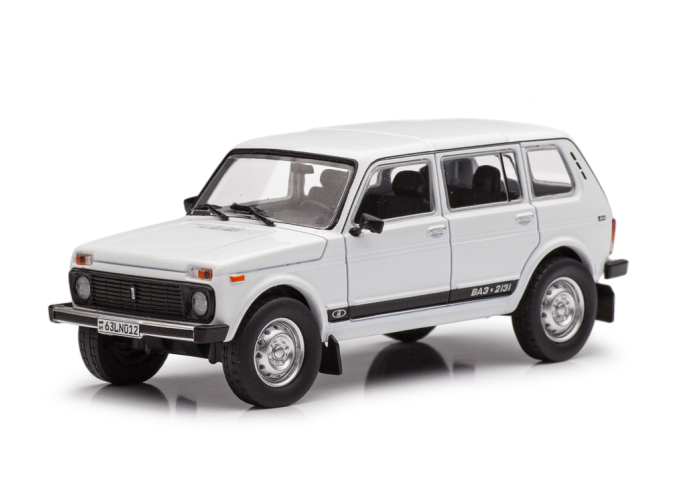 ВАЗ 2131 Нива 5 дв. белый