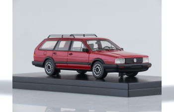 VOLKSWAGEN Passat Variant GT Syncro (1985), red