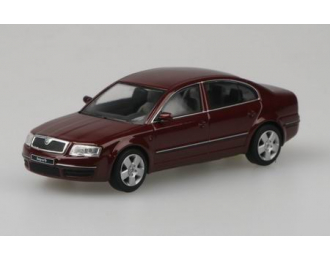 SKODA Superb (2005), sensual red metallic