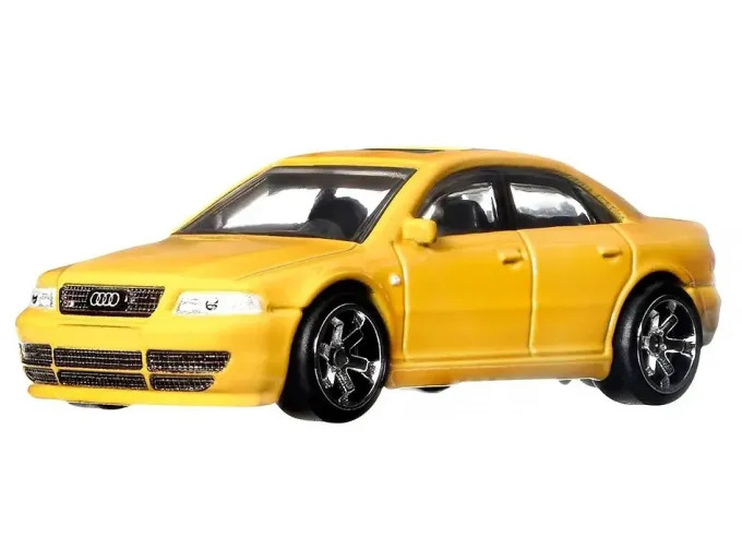 AUDI S4 Quattro, yellow