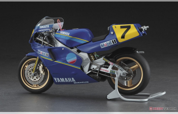 Сборная модель YAMAHA Yzr500 (ow98) Team Sonauto №7 Season 500cc 1988 Christian Sarron