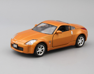 NISSAN Fairlady Z (2003), orange