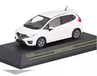 HONDA Fit RS (2014), white