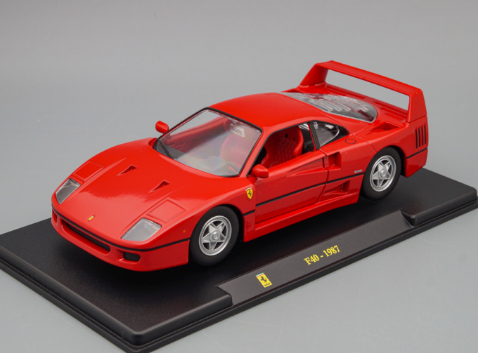 FERRARI F40 (1987) - Con Vetrina - With Showcase, red