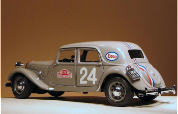 CITROEN 15 cv TA (1938), grey